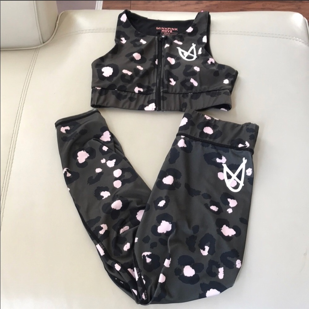 MinkPink bundle of sports bra and leggings
